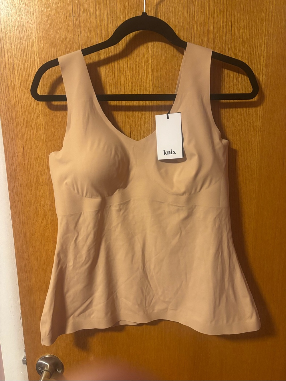 Knix Tank